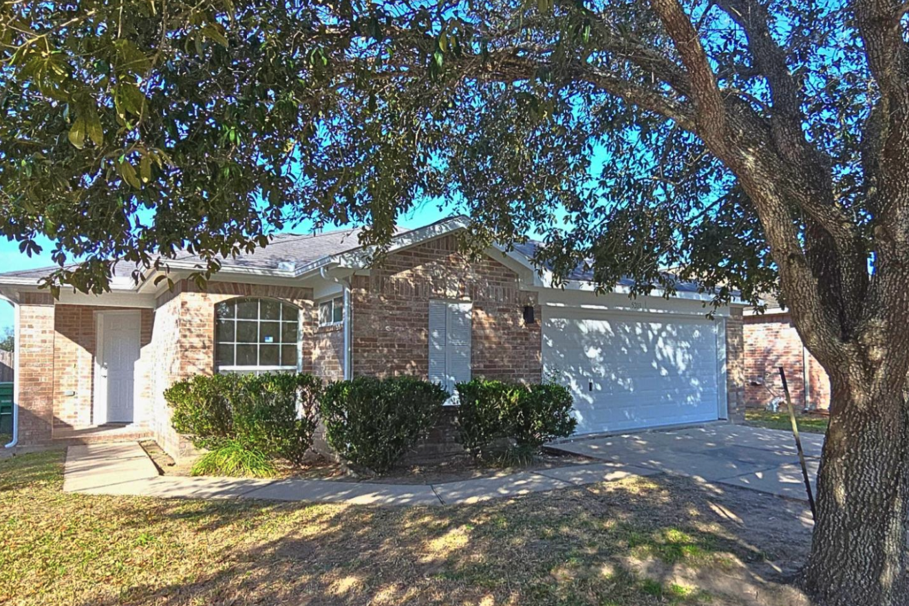 After: 5203 Panay Park Drive, Houston, TX following full renovation by MX Builders